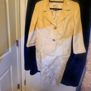 Cream and White Tailored Suit with Notched Lapel